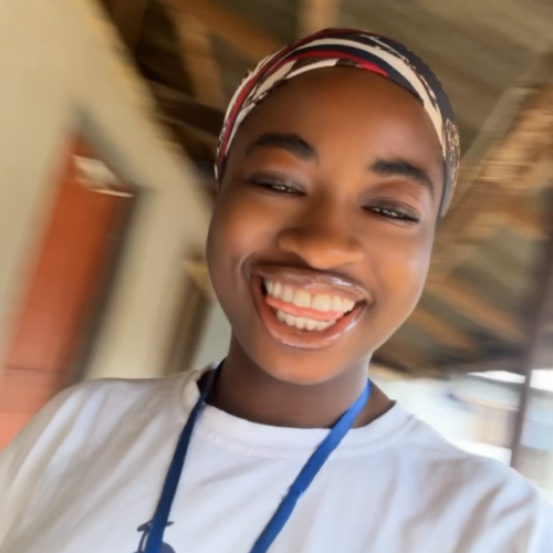 pwetty v. profile photo