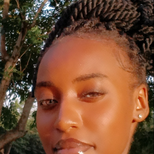 Evie  M. profile photo