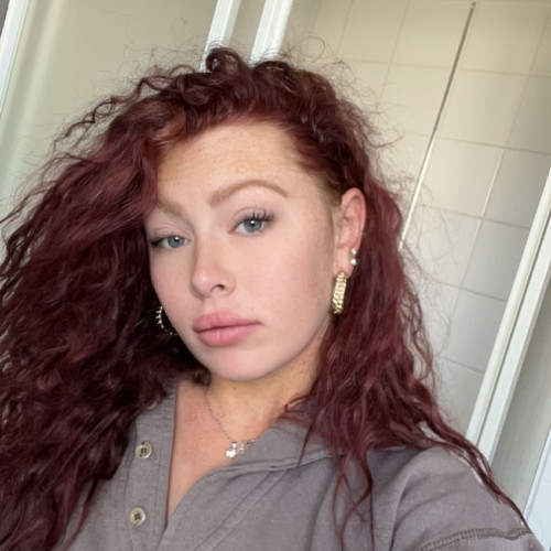 Florine L. profile photo