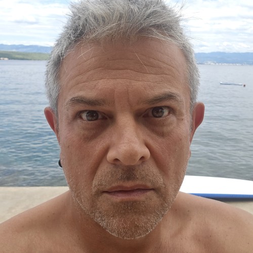 Goran  D.