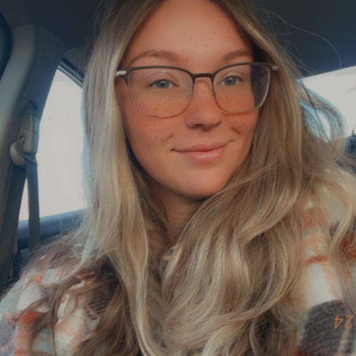 Maddie B. profile photo