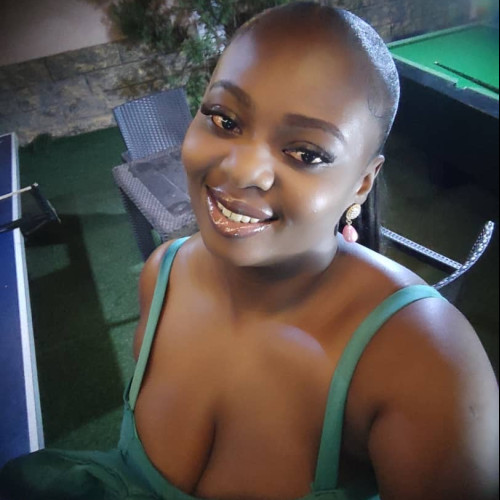 Nikky N.