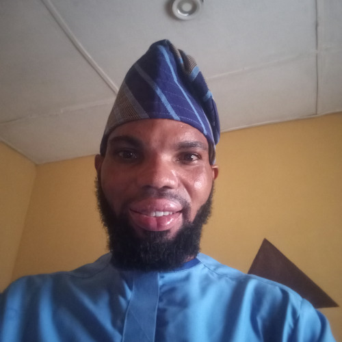 LAWAL O. profile photo