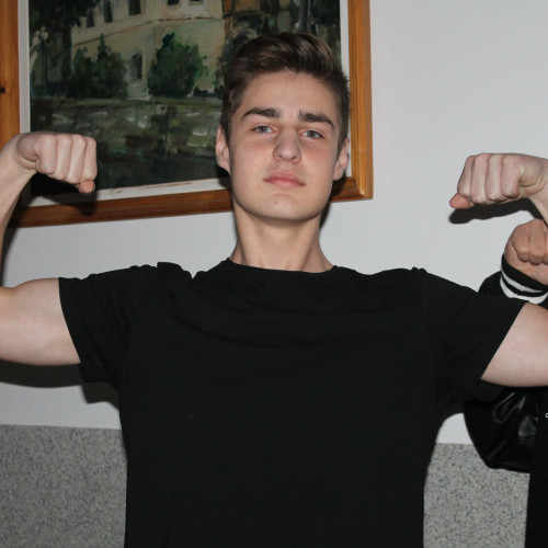 Aris S.
