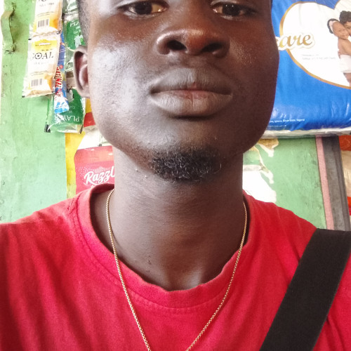 Bekong  L. profile photo