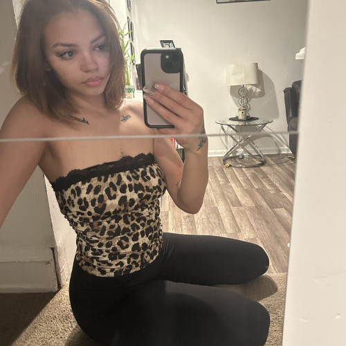 alexis l. profile photo