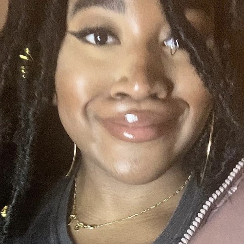 Gabrielle E.