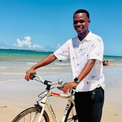 simon k. profile photo