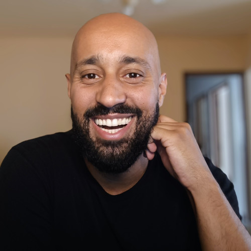 Israel V. profile photo