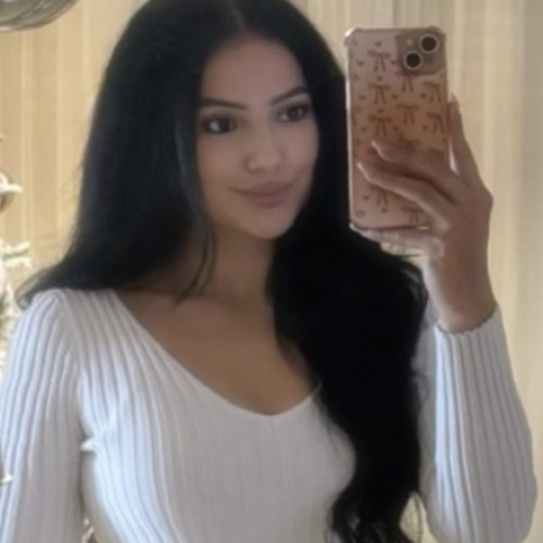 Lily b. profile photo
