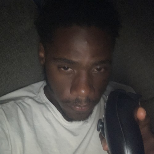 Lamont  J. profile photo