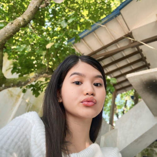Rose V. profile photo
