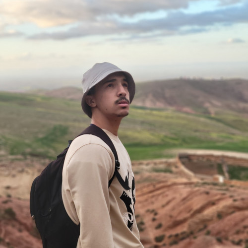 YAHYA H.