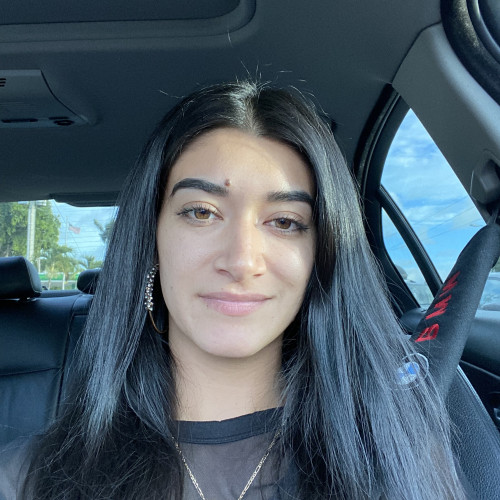Leslie R. profile photo