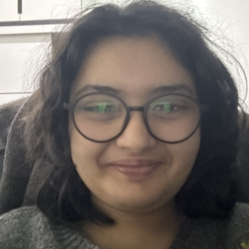 alishba k. profile photo