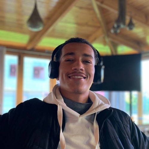 FARES E. profile photo