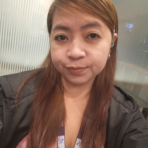 Vecky M. profile photo