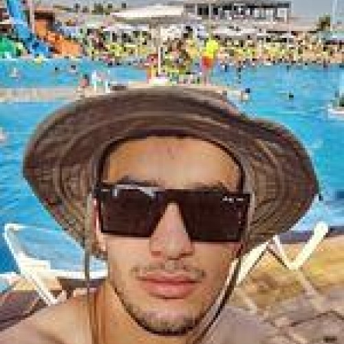 AZRI A. profile photo