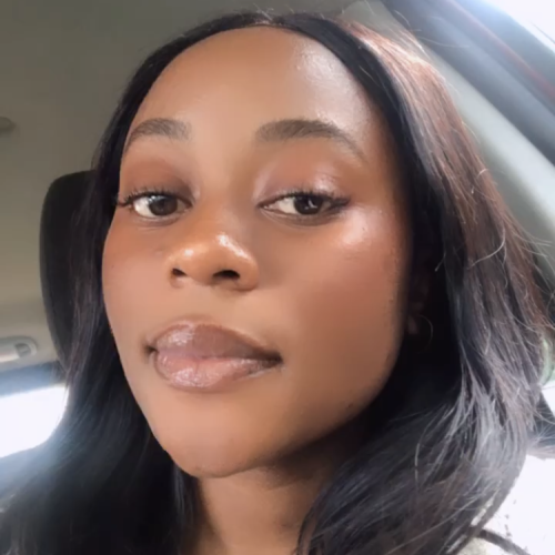 Dee N. profile photo
