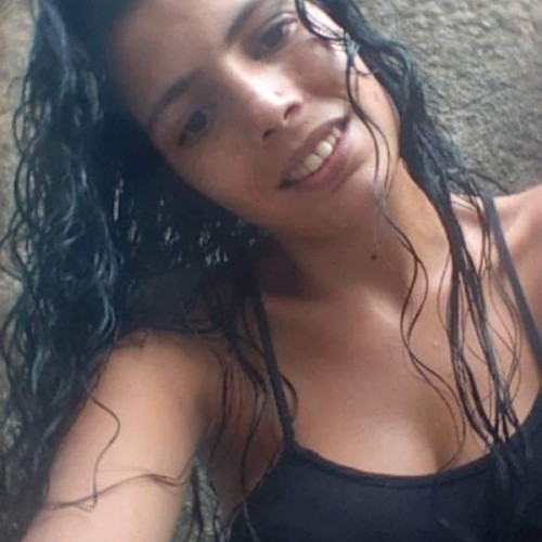 THAMIRES C.