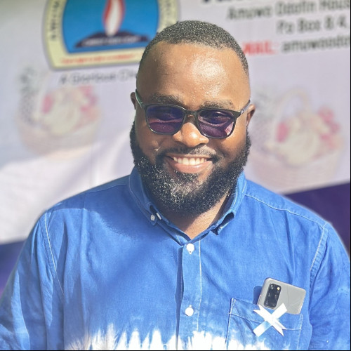 Taiwo B. profile photo