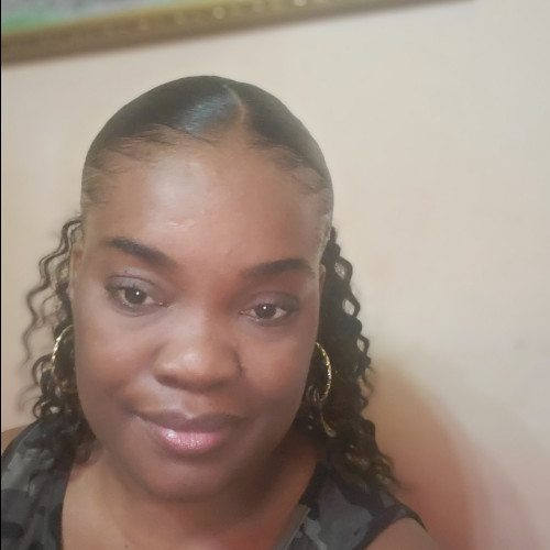 Cadisha  F. profile photo