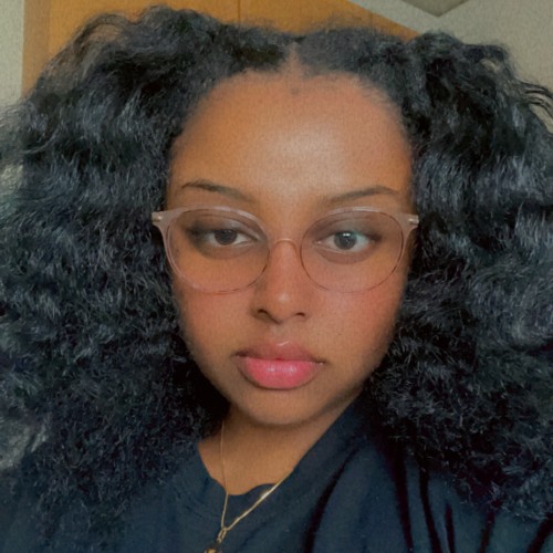 Hana Y.