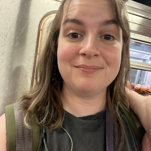 Leslie B. profile photo