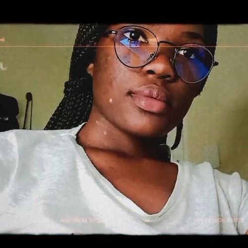 Hlengiwe m. profile photo
