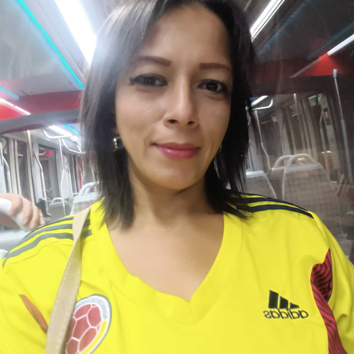 Sandy p. profile photo