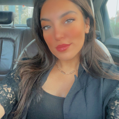 Farida M.