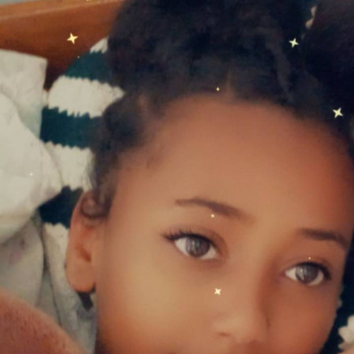 Mek T.