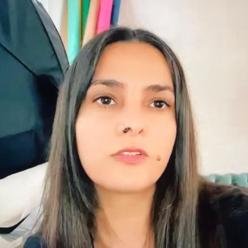 Adi H.