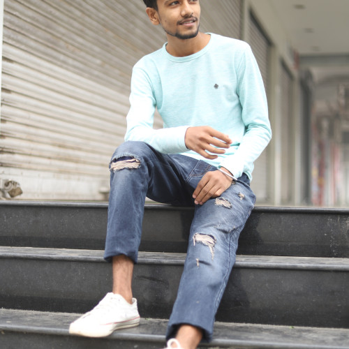 rishabh  g. profile photo