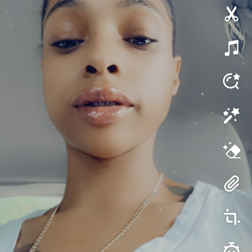 Anaya W.