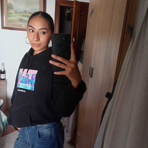 Andrea Fernanda Z. profile photo