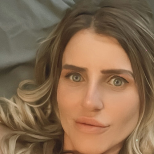 Ashlee v. profile photo