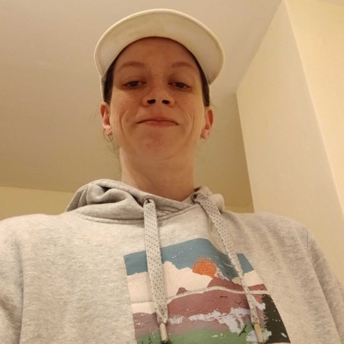 Shell E. profile photo