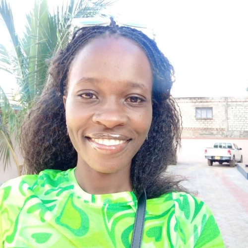 Candy M. profile photo