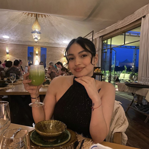 sara M. profile photo