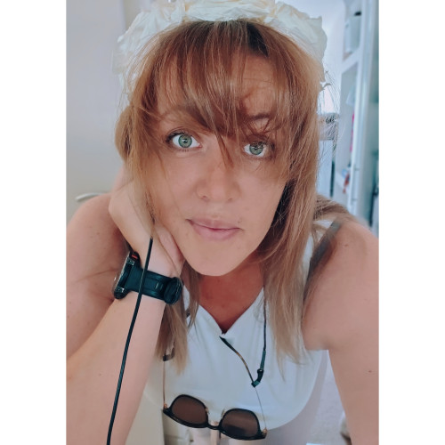Anneri R. profile photo