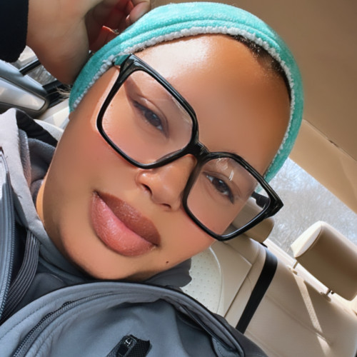 Sydni K.