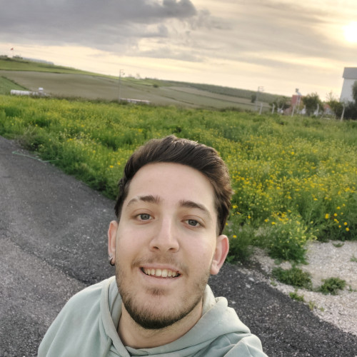 Efe A. profile photo