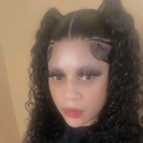 Santia  J. profile photo