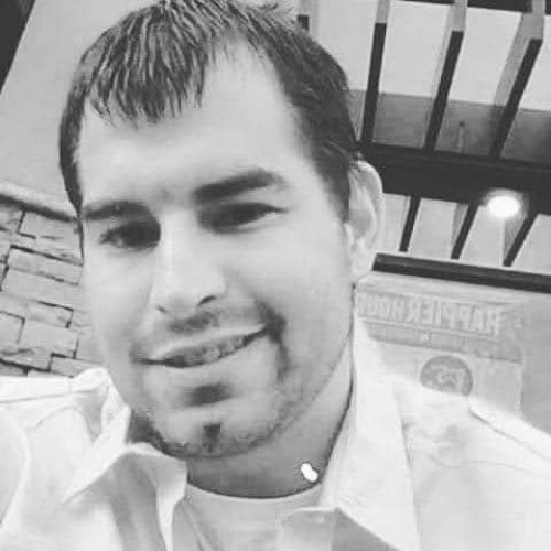 Alexzander F. profile photo