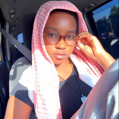 rosanah M. profile photo