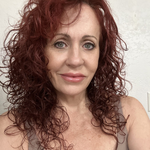 Holly M. profile photo