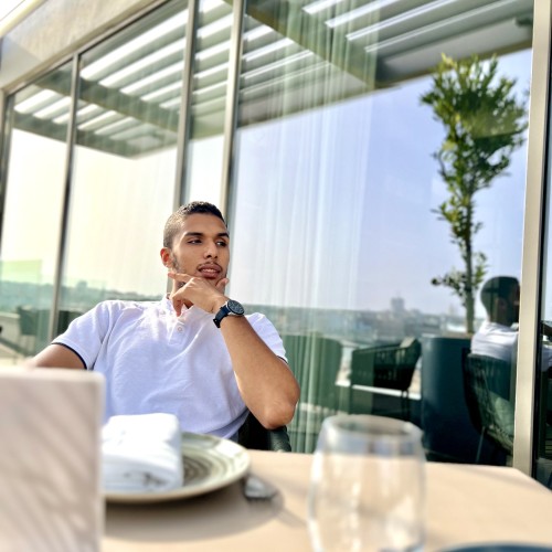 Tarik M.