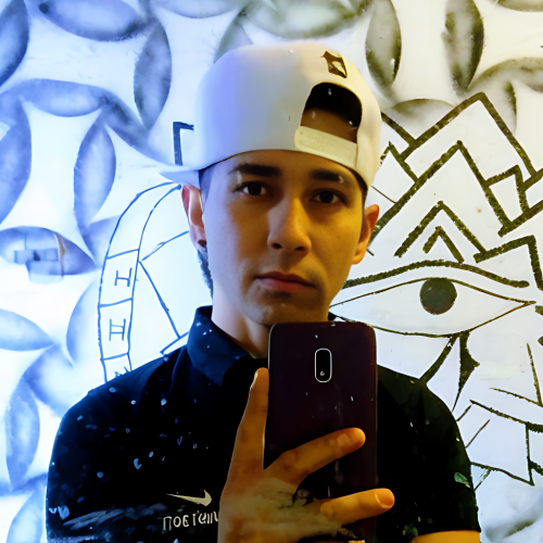 Darek V.