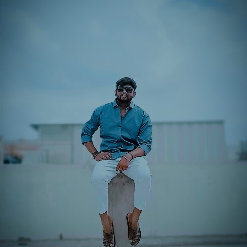 Shashi K.